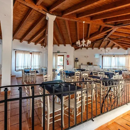 Vignola Baia Dei Mirti B4 * Vignola Mare